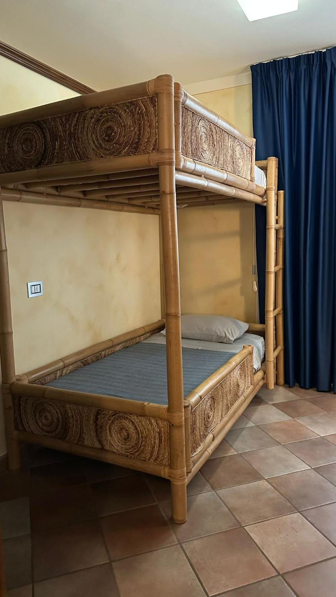 Elbitat Homes Bagnaia  外观 照片